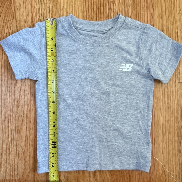 New Balance Little Boy 3 Piece Outfit - Picture 16 of 16